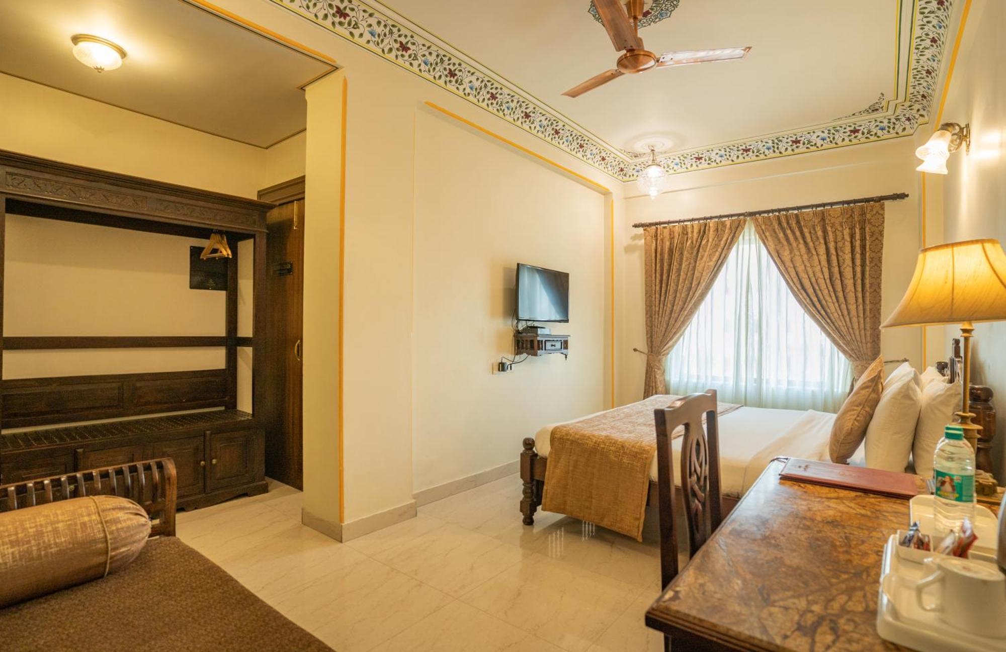Umaid Residency - A Regal Heritage Home Jaipur Exterior photo